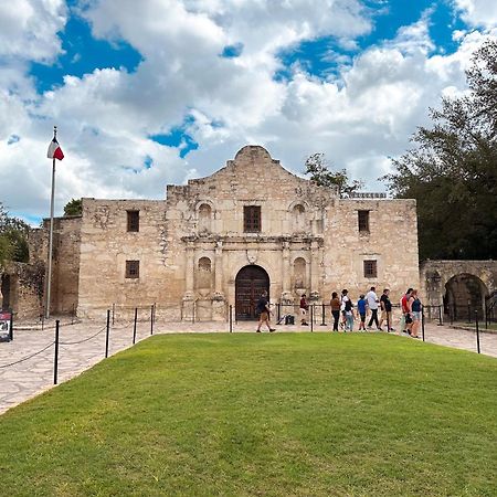 Intercontinental San Antonio Riverwalk By Ihg Esterno foto